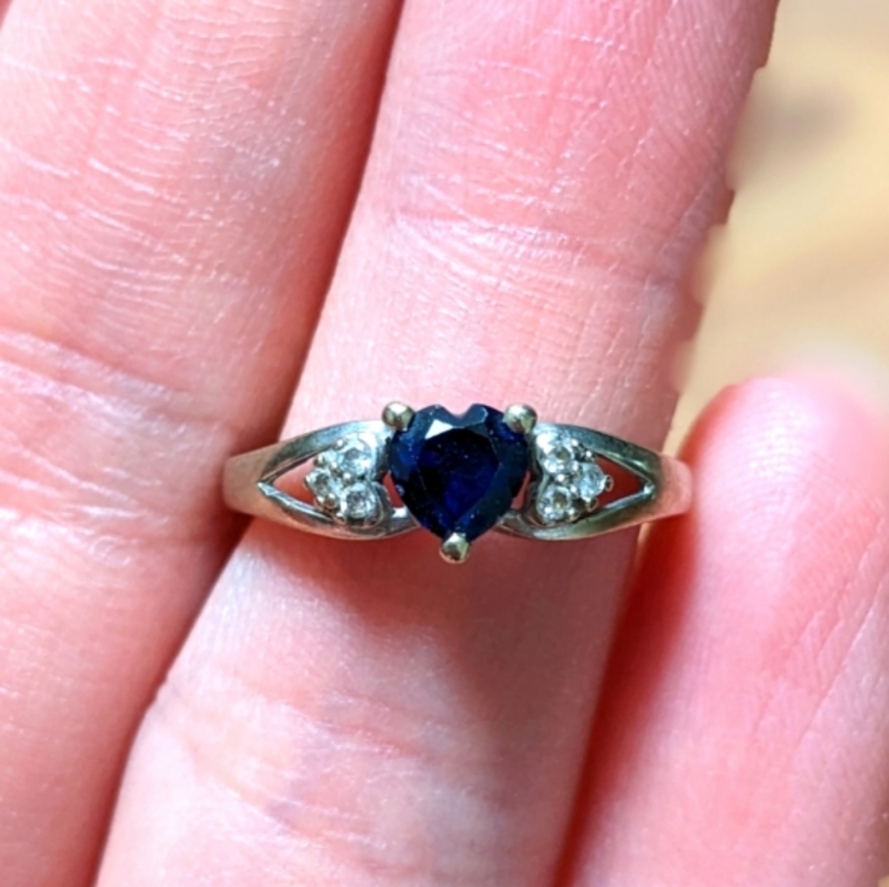 Sapphire w/Diamond Accent White Gold Ring